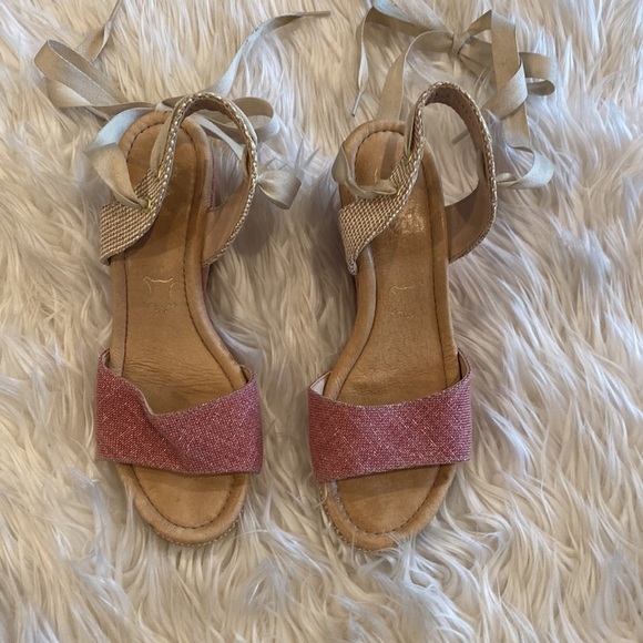 Flexi Sparkly Red Espadrilles Ankle Wrap Wedge Sandals Size 7 - Picture 3 of 12
